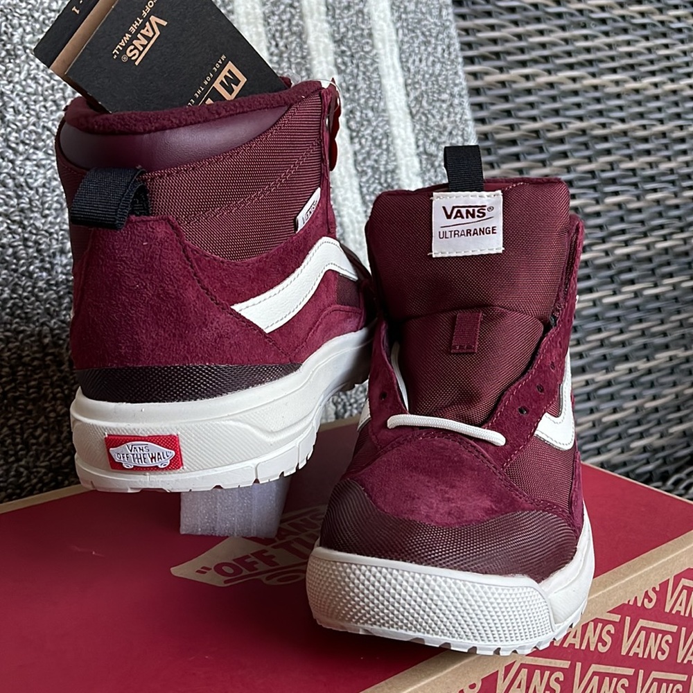 Vans Ultrarange Exo Hi Pomegranate/Port WMNS - Picture 11 of 16